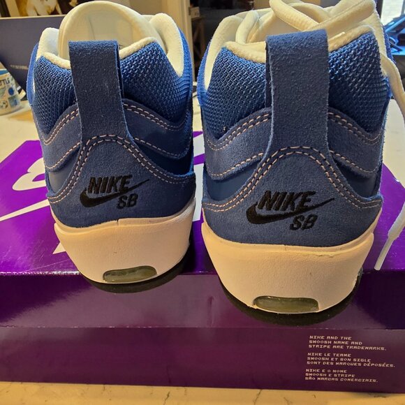 Nike Air Max ISHOD Men's Size 10 Blue White Skate Athletic Shoes FB2393 400 NEW - Picture 6 of 16